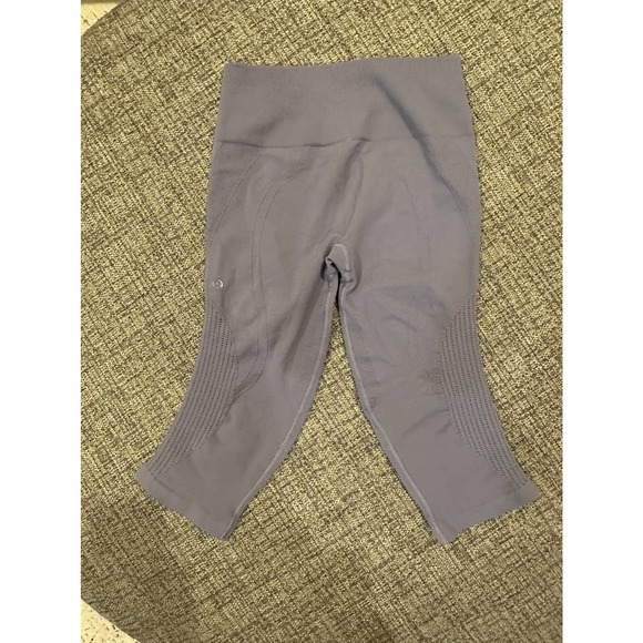 Peri Purple Lululemon seamless flow and grow crop leggings - Picture 5 of 9